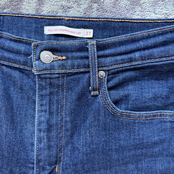 Levi's Mile High Cropped Wide Leg Jeans - Picture 5 of 10